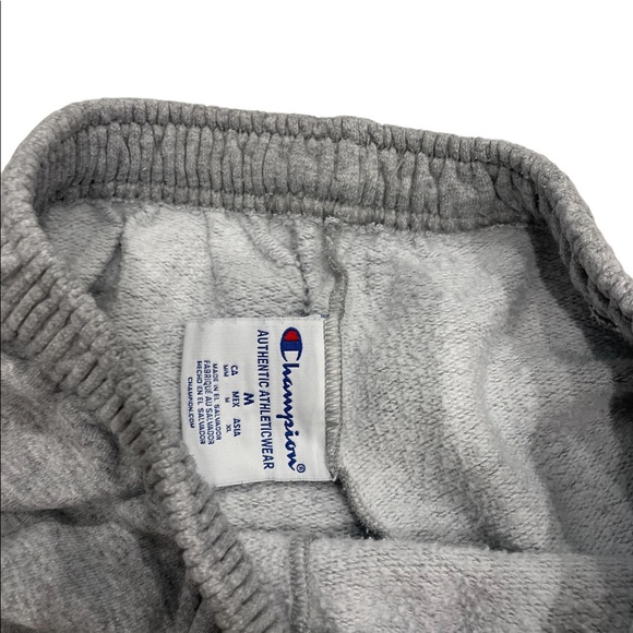 Grey Georgetown Sweats 🤍 - Picture 3 of 4